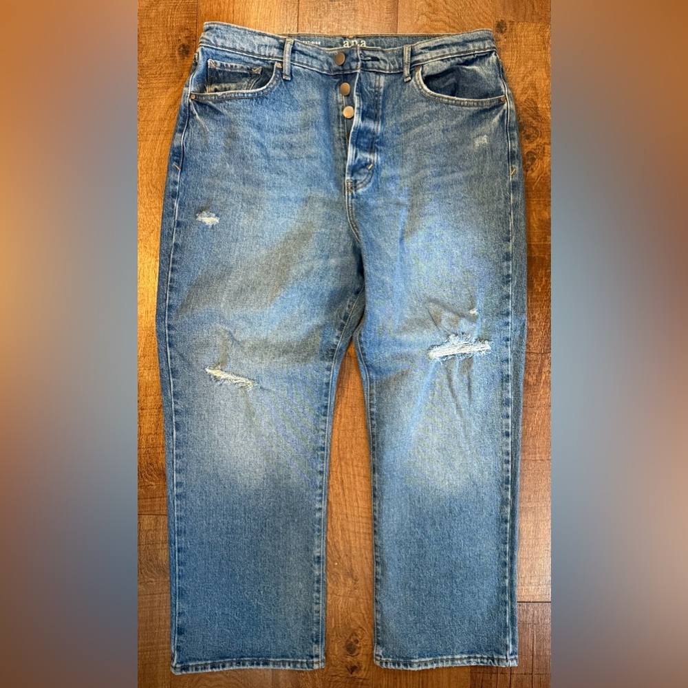 a.n.a Women's Highest Rise Vintage Distressed Straight Jeans Size 14 - Picture 2 of 3
